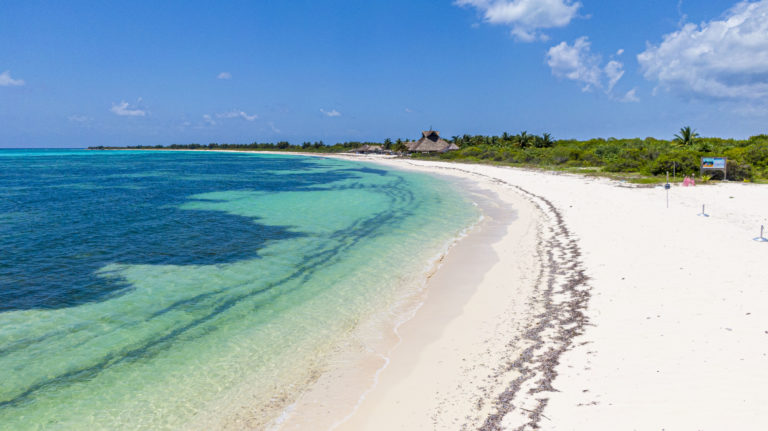 10 playas de Quintana Roo para celebrar las Fiestas Patrias