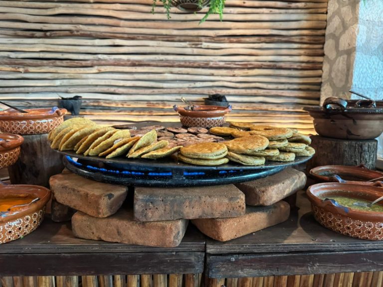 32 Grandes Cocineras, un homenaje a la cocina tradicional mexicana en Xcaret