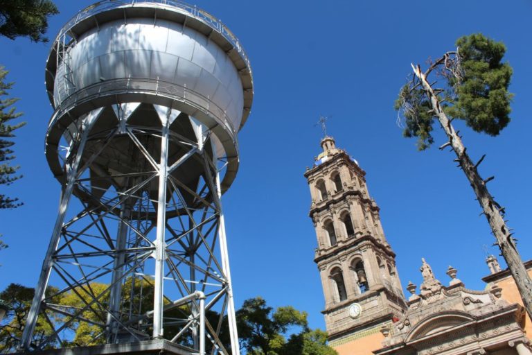 Bola de Agua, conoce la leyenda de esta icónica estructura en Celaya