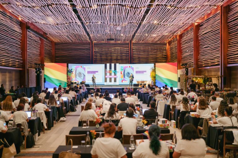 Certifican a Xcaret como primer destino certificado en bodas LGBTQ+