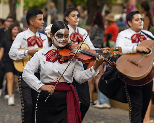 marichi día de muertos en puerto vallarta