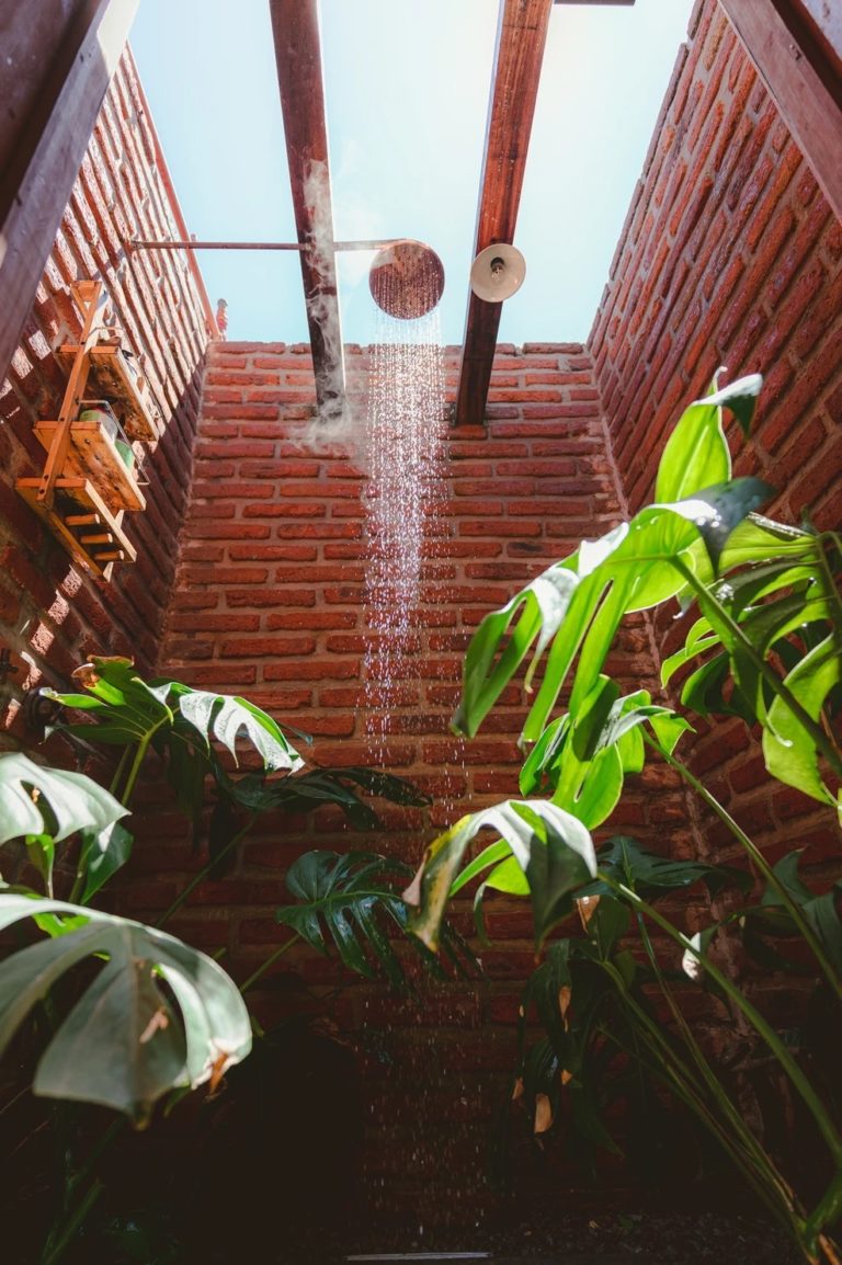 safa-farms-ecohotel-jalisco-duchas-méxico