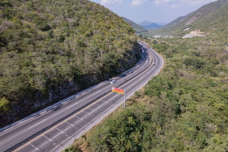 Comienza ampliación carretera Manzanillo-Colima