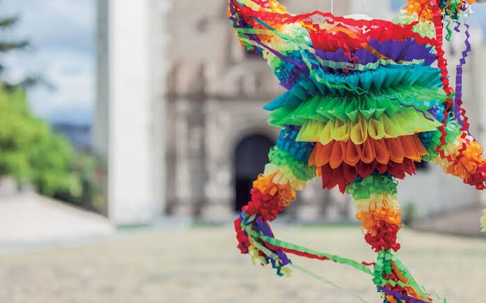 acolman-estado-de-méxico-piñatas