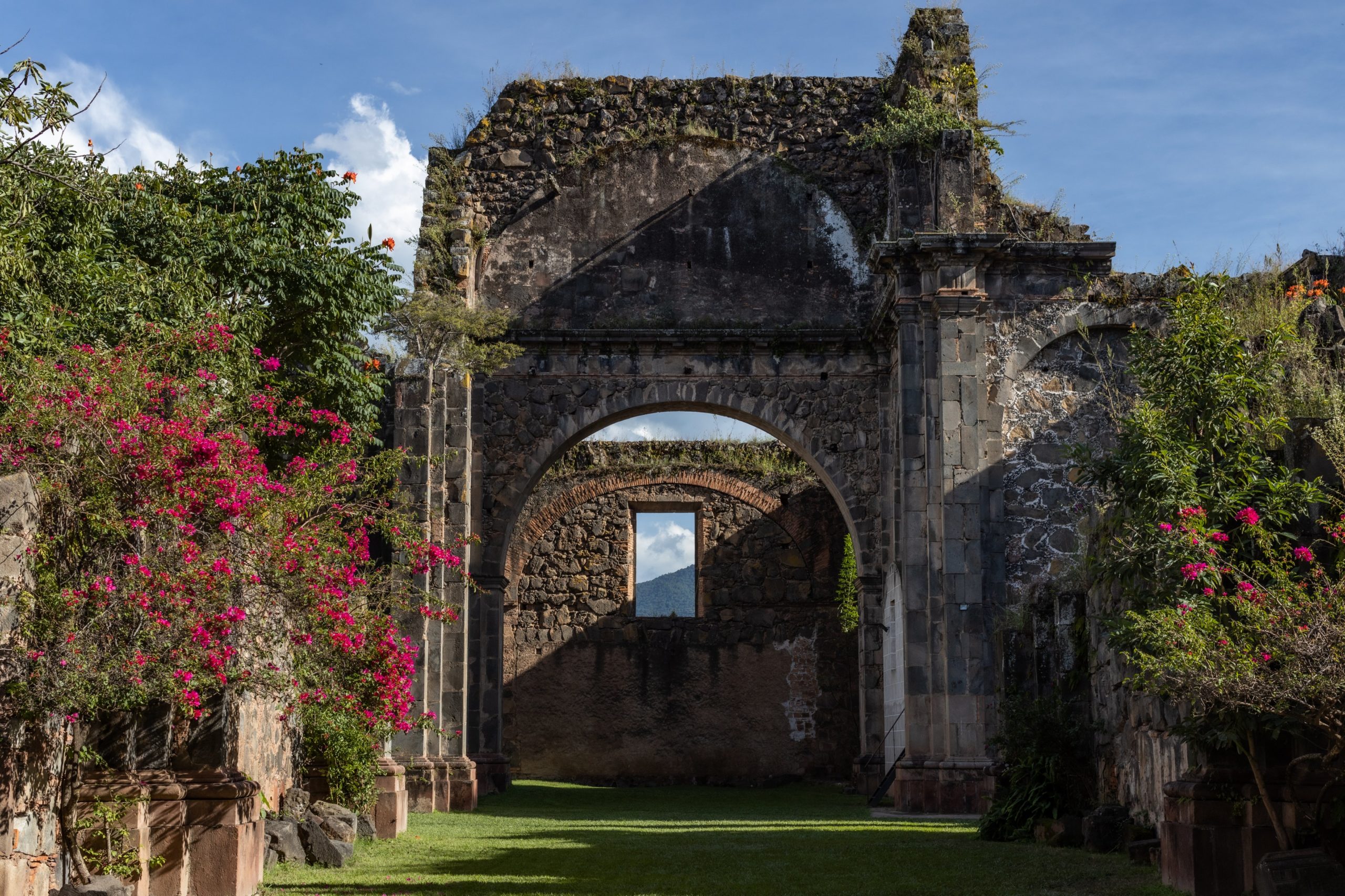 pueblo mágico de mascota templo inconcluso