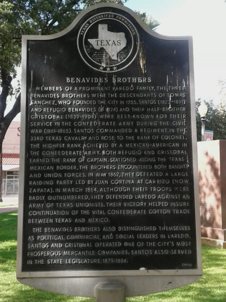 plaza-laredo-textas-estados-unidos-agustin