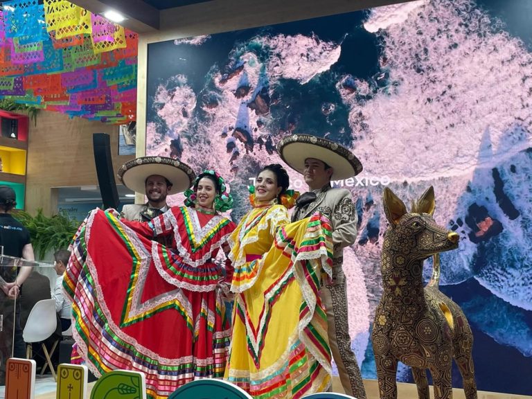 Inauguran pabellón de México en Fitur 2025