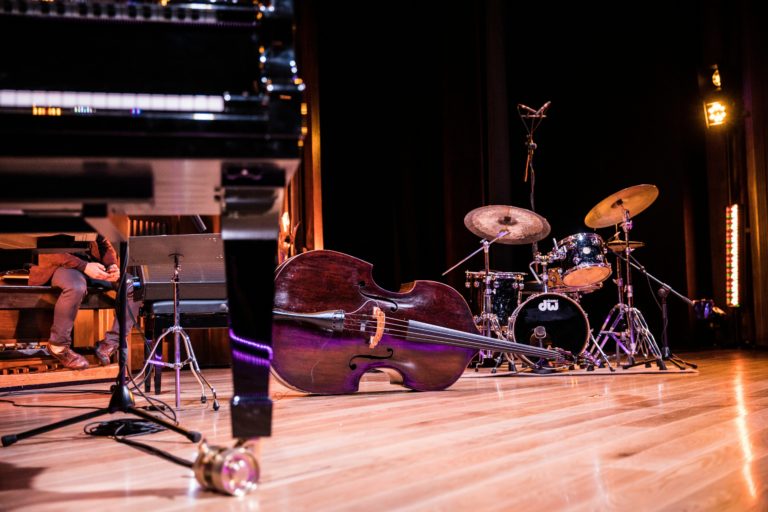 Lugares con música en vivo en CDMX que activarán tus sentidos