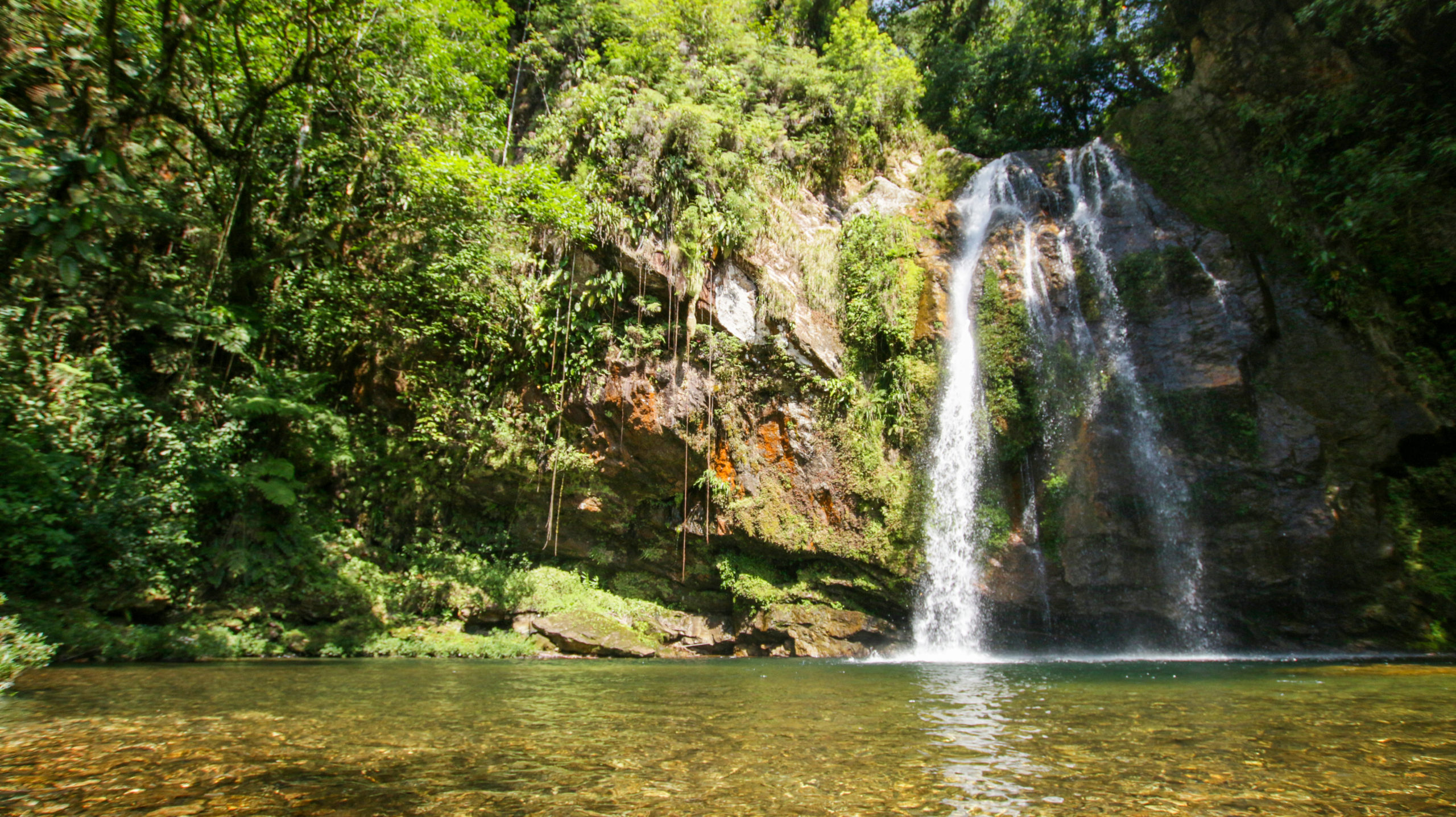 cascadas viajes inolvidables mrm cuetzalan yohualichan