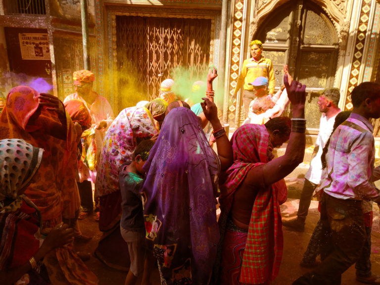 festival-holi-india-otros-nombres