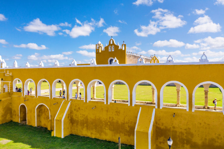 4 razones para visitar Izamal, el pueblo amarillo de Yucatán