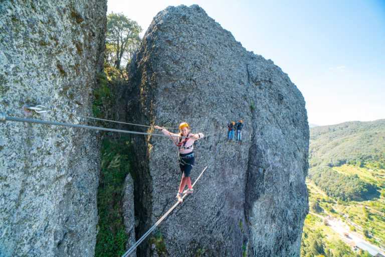 lugares-para-ir-san-valentin-ferrata