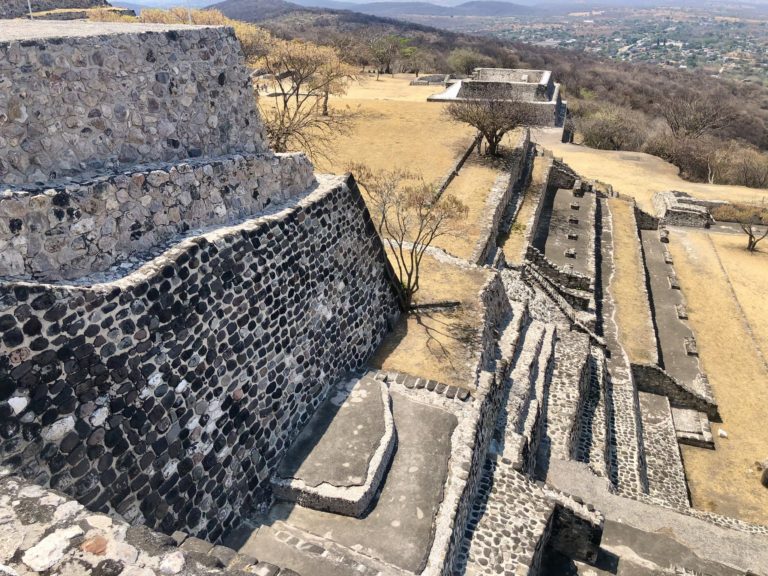 morelos-méxico-zona-arqueológica-de-xochicalco