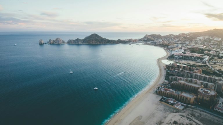 qué-hacer-en-los-cabos-playa