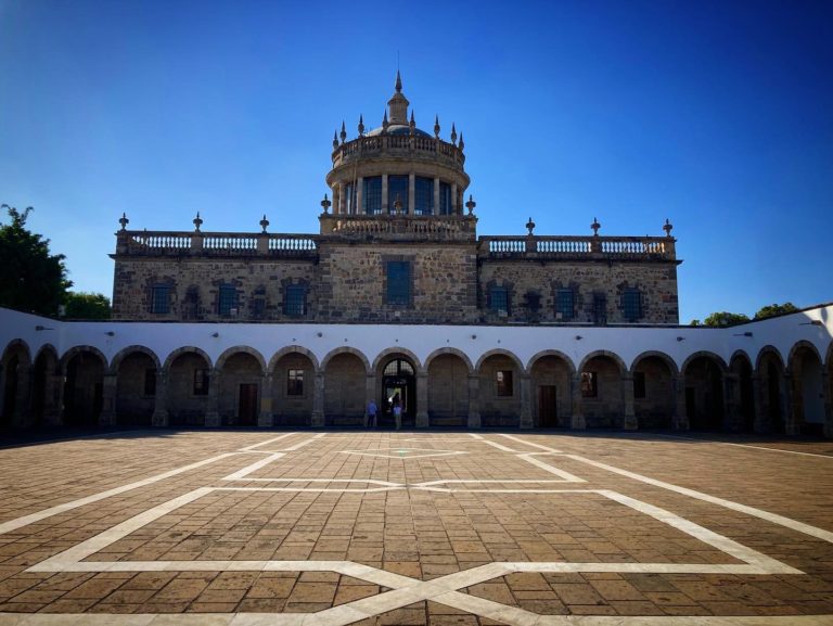 hospicio-cabañas-jalisco-guadalajara-historias-terror