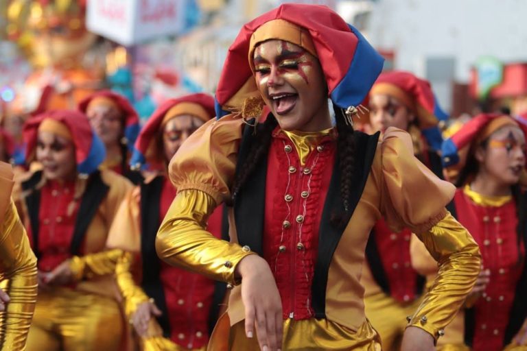 sinaloa-mazatlán-carnavales-en-méxico