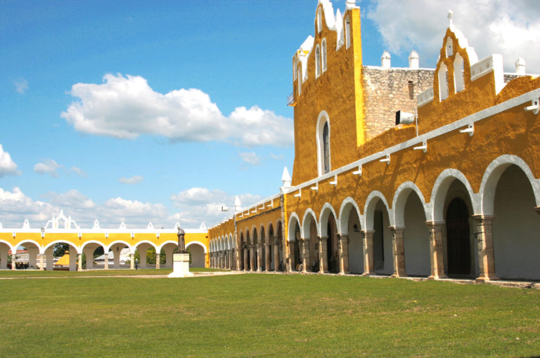 izamal-mexico-turismo-de-aventura