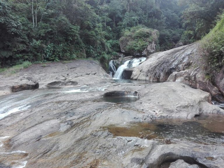 Cascada-de-las-Hamacas