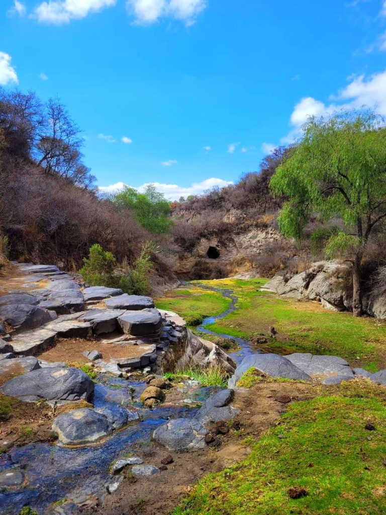 Las-Cascadas-de-Tizatlan-mexico