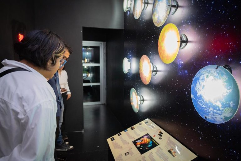 Planetario-Luis-Enrique-Erro-vacaciones