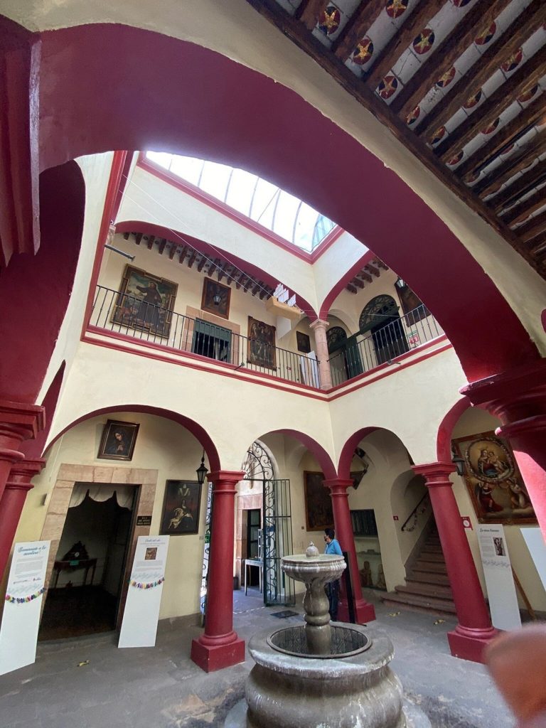 casa-de-la-zacatecana-mexico