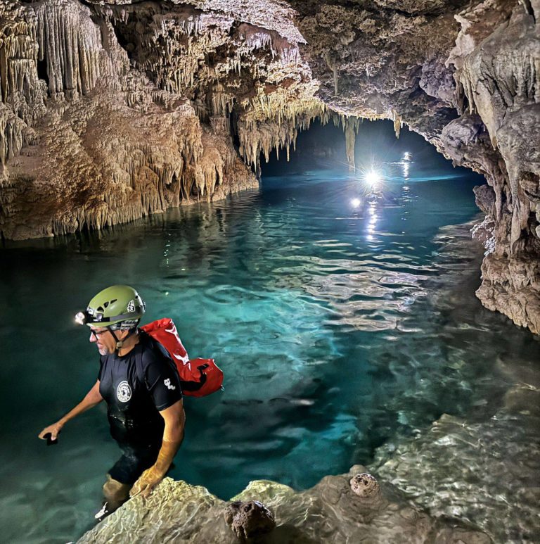 cenotes-en-mexico-turismo-aventuras