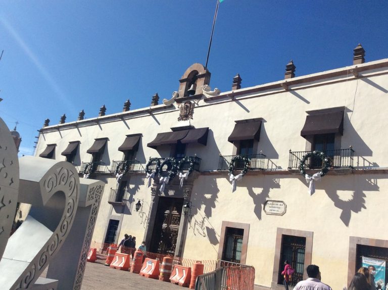 corregidora-palacio-gobierno-qRO