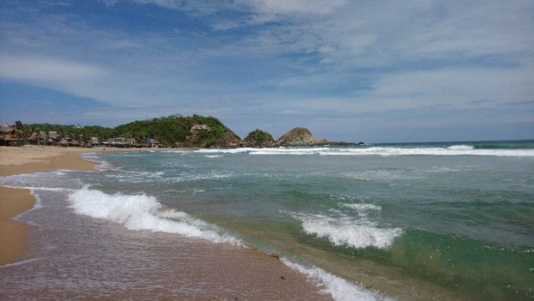 zipolite-playa-mex-turismo-aventuras