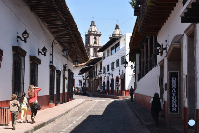 Escápate a Valle de Bravo este 15 de septiembre