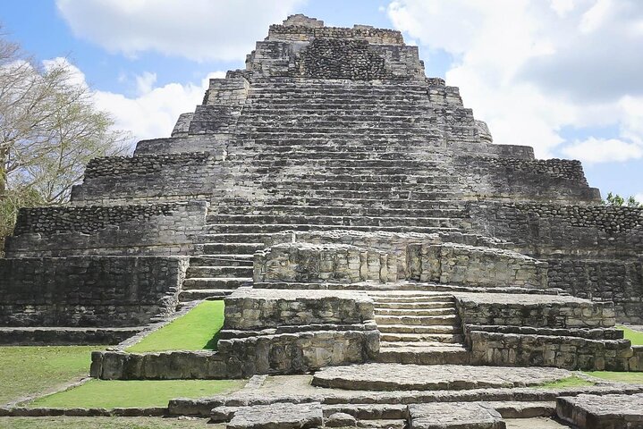 La-Pirámide-de-los-Pilares