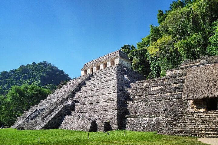 La-zona-arqueológica-de-mex