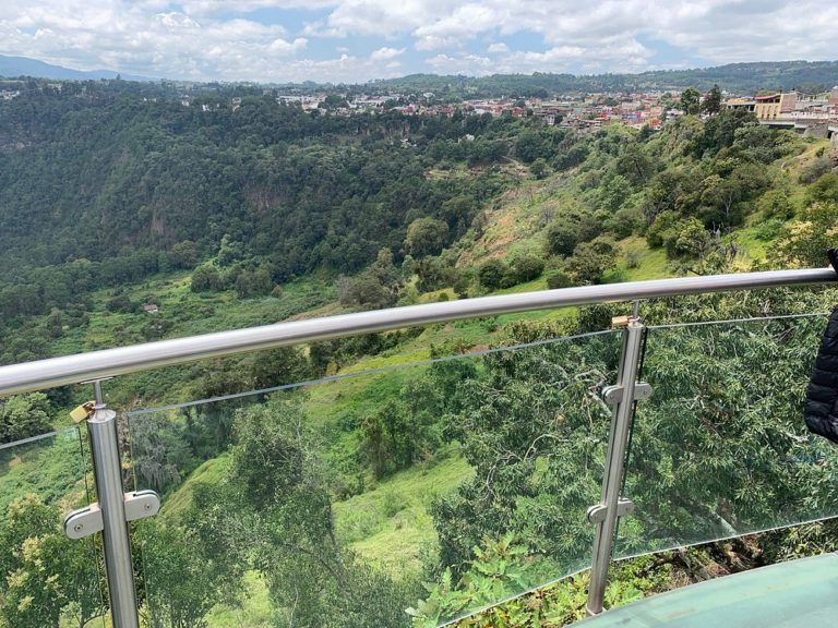 Mirador de-criztal-zacatlan-mexico