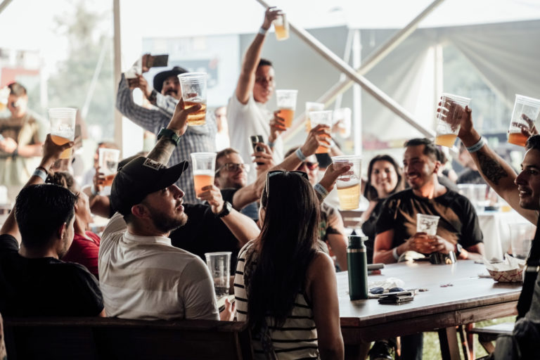 OtoñoBierfest 2025: cerveza, música y tradición bávara