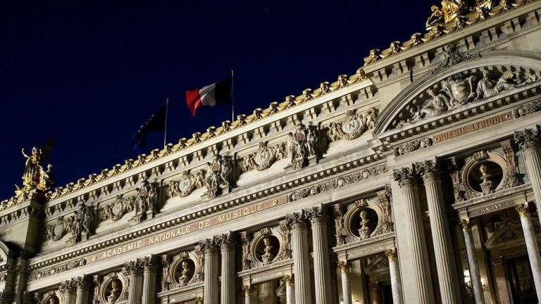 Paris-francia-turismo-de-aventura