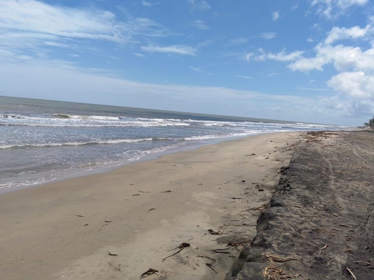 Playa-Bruja-mexico-turismo-aventuras
