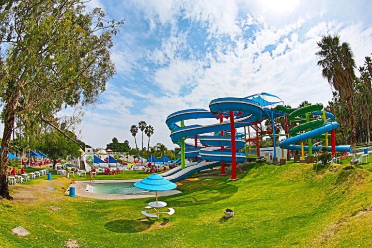 Termas-de-Comanjilla-mexico-turismo
