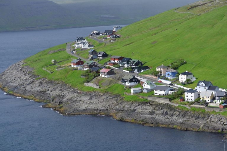 Tórshavn-vikingos-turismo-casas