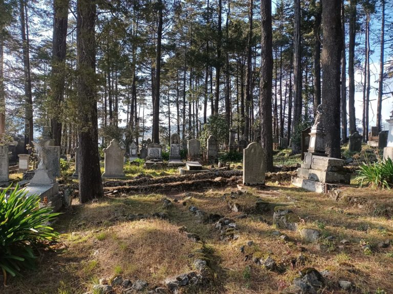 Vive el misterio del Panteón Inglés en Real del Monte