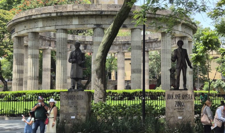 rotonda-jalscinences-guadalajara-perla-tapatía-jalisco