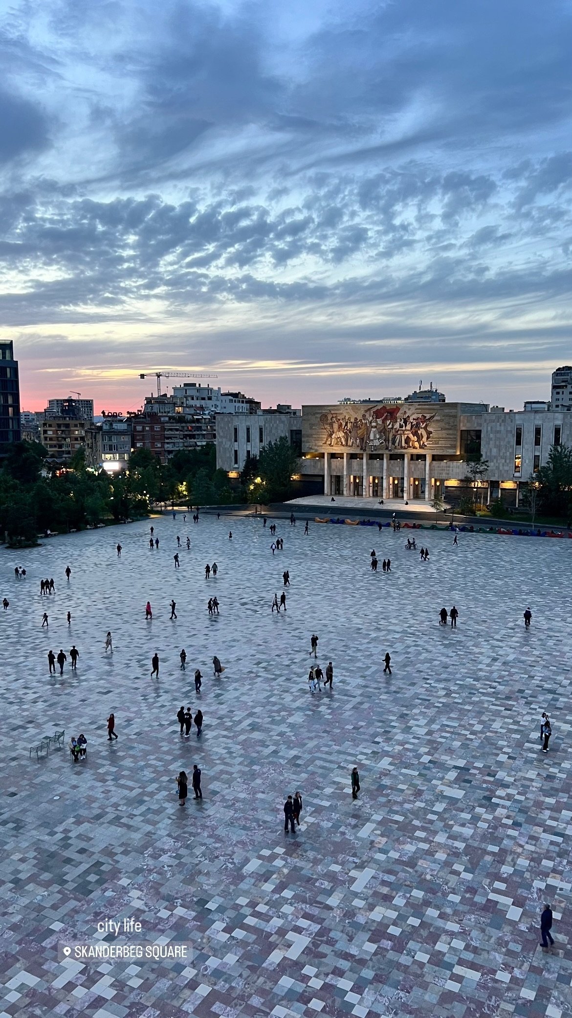 skanderbeg tirana albania que ver