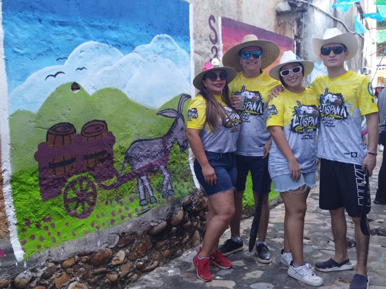 482252132_2115804392224509_3381537231258346162_n