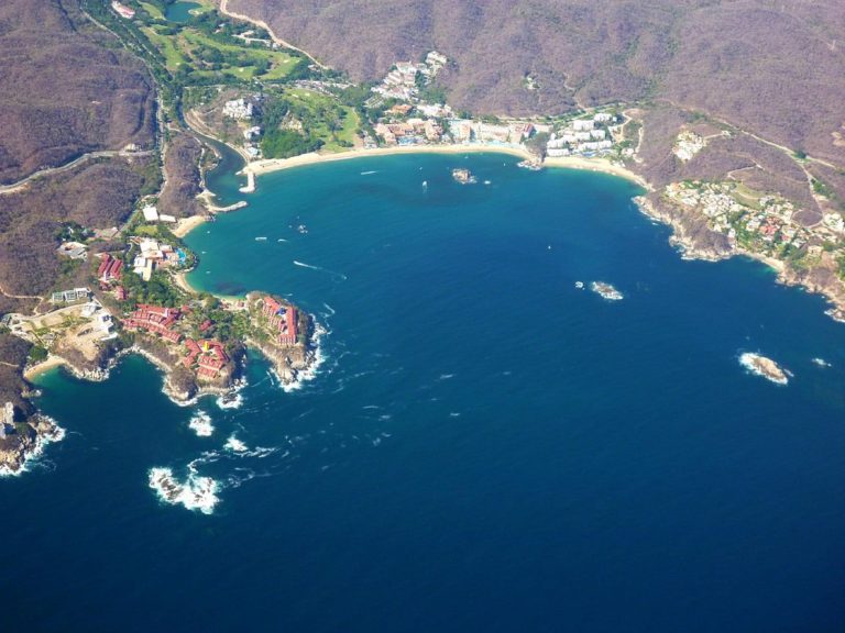 Bahía-Tangolunda-playas-de-oaxaca