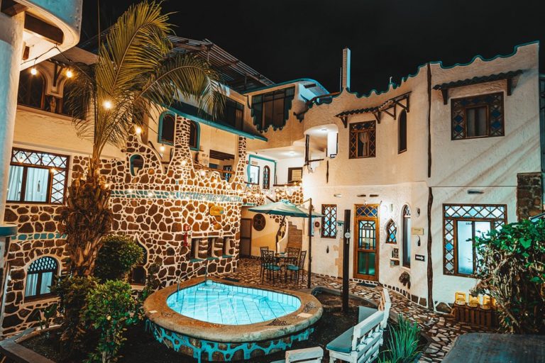 Maidith-Galapagos-Inn-mex