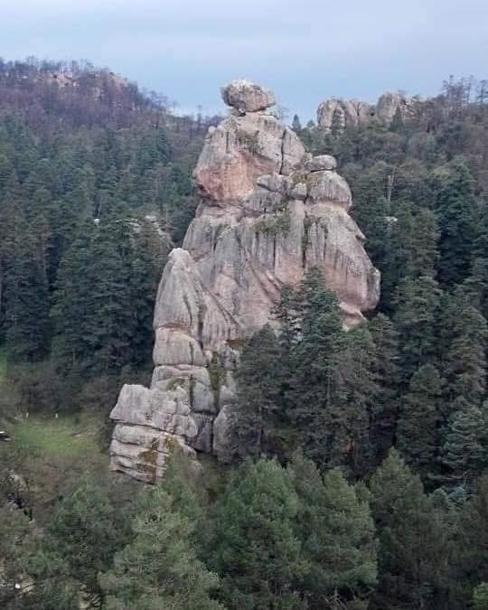 Peñas-Cargadas-mexico-turismo