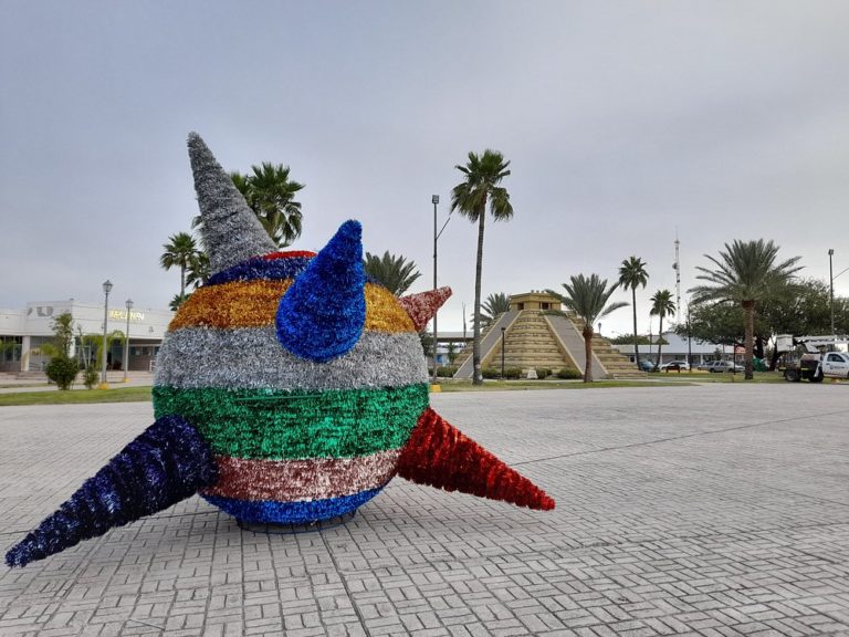 Plaza-de-las-Culturas-mexico