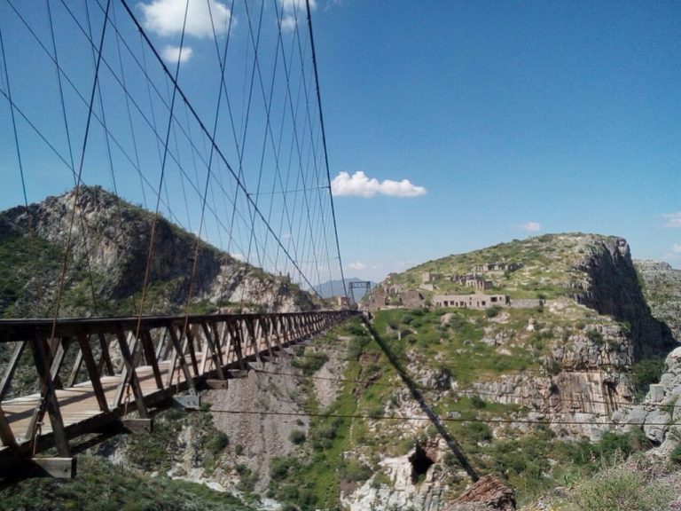 Puente-colgante-de-Ojuela-mexico