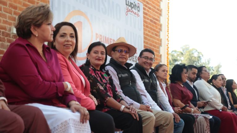 Reitero mi disposición para seguir trabajando por el bienestar de las personas: Guadalupe Yamak en Primer Informe de Actividades