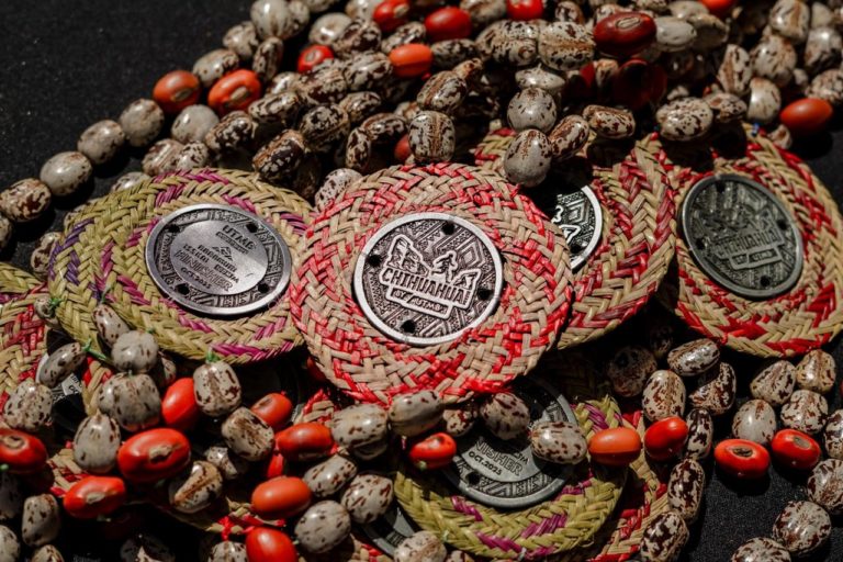 Rarámuris brillan en el Chihuahua By Ultra Trail Mont Blanc