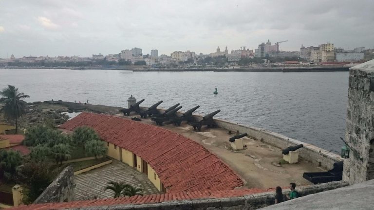 cuba-habana-castillo-morro