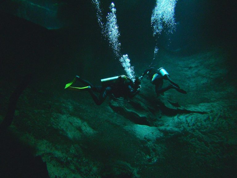 laguna-de-la-media-luna (3)